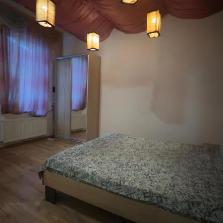 Apartmán центр львова на 2 *