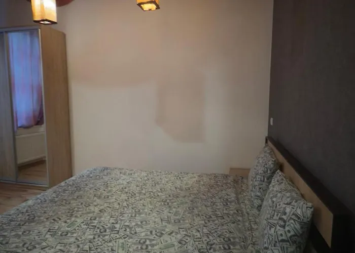 центр львова на 2 Apartment *